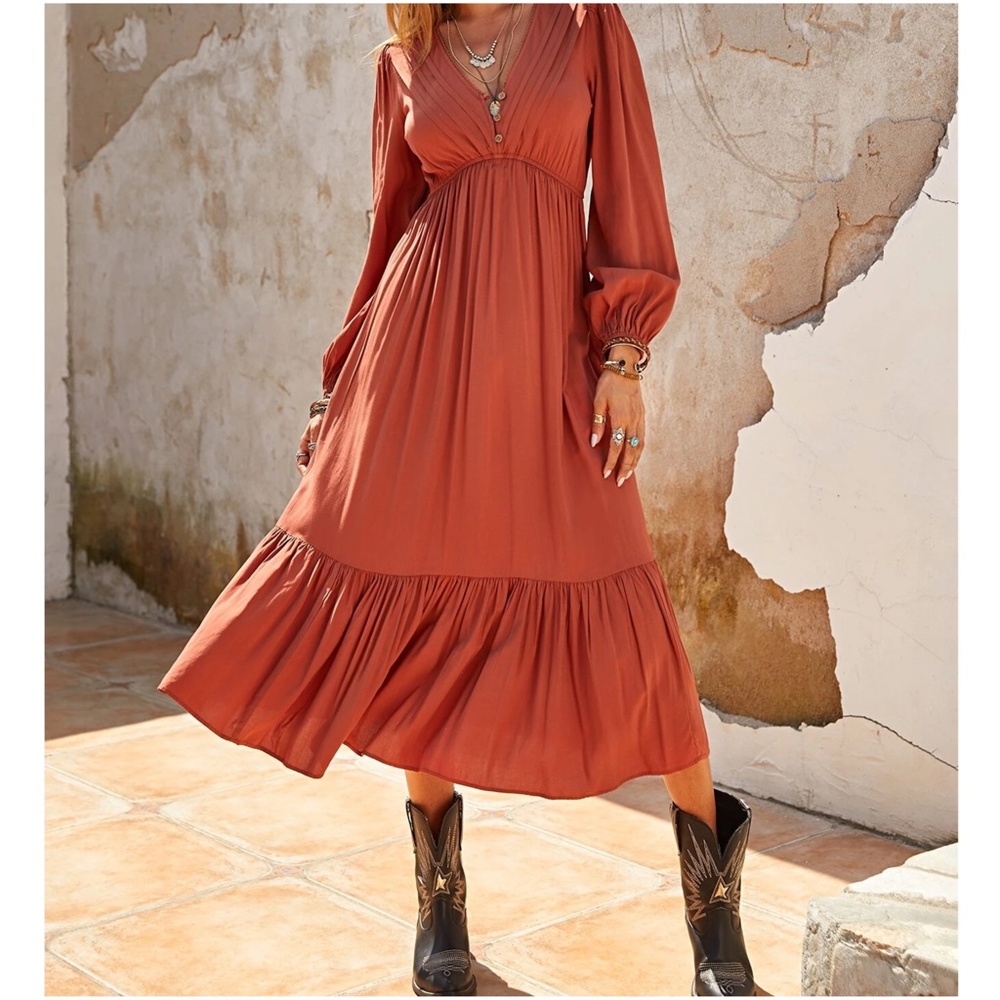 Boho Button Pleated Long Sleeve Maxi Dress - Picture 4 of 6